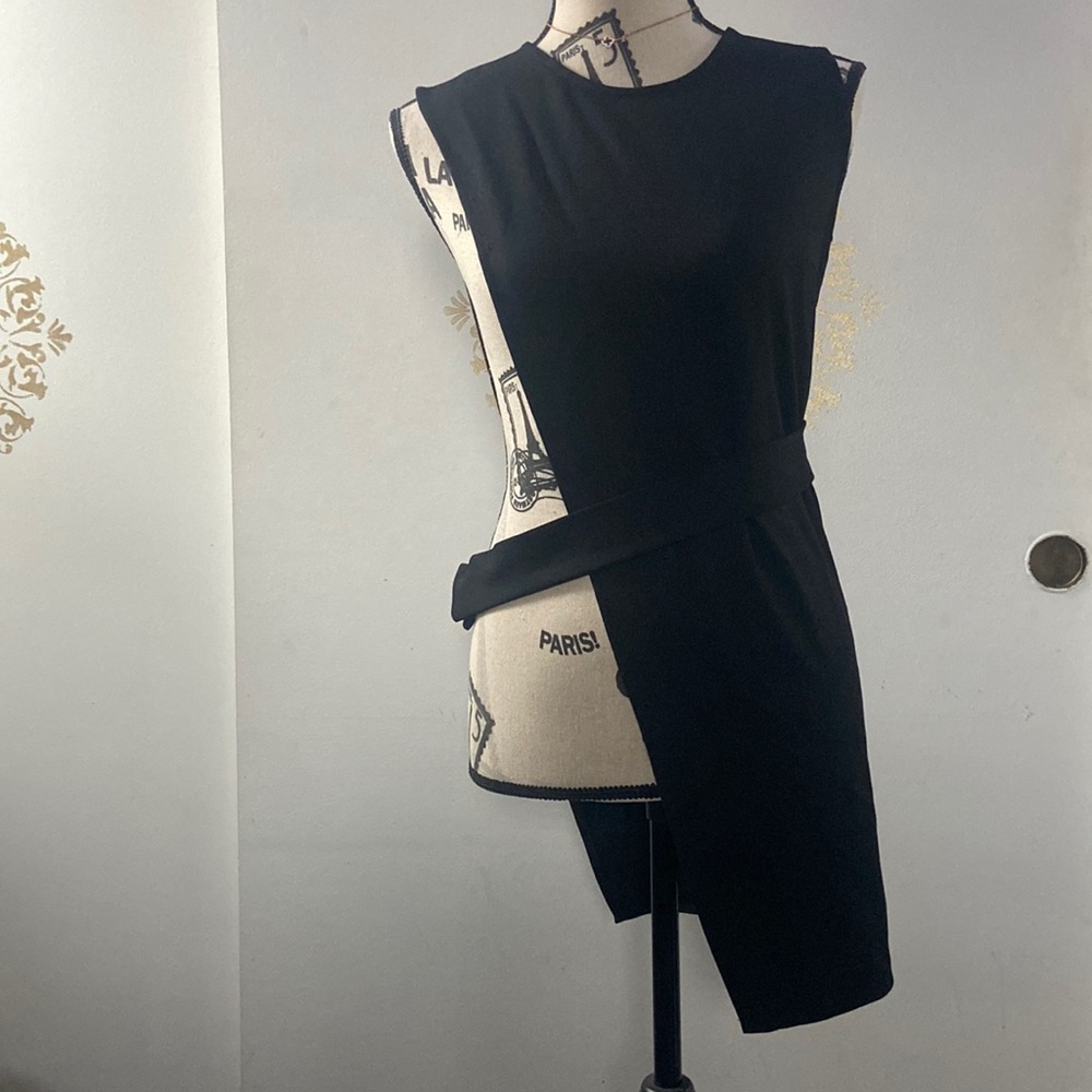 F.modern- small black dress